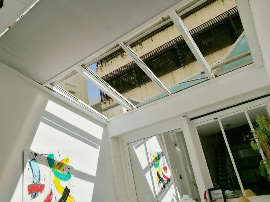 Duplex Center Parking Netflix Amazon Video Sevilha Exterior foto