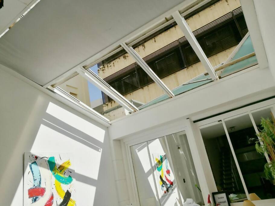 Duplex Center Parking Netflix Amazon Video Sevilha Exterior foto